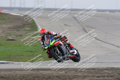 media/Nov-29-2025-TrackDaz (Sat) [[10ae2d9bce]]/A Group/Session 3 (Outside Grapevine)/